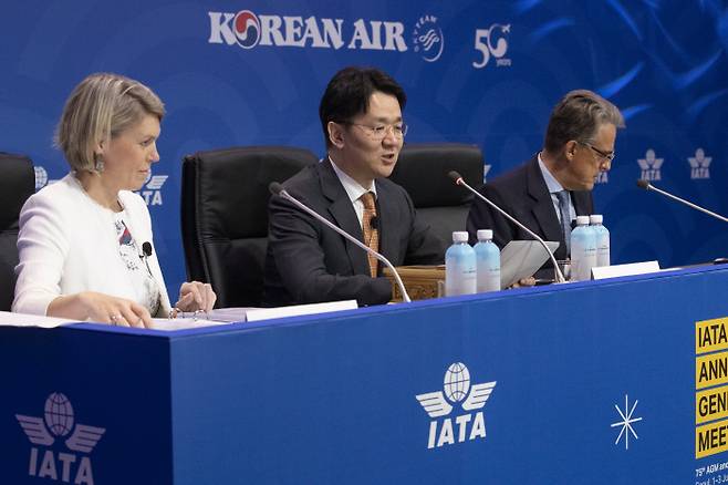 조원태 대한항공 사장이 국제항공운송협회 제75차 연차총회에서 발언하고 있다. / 연합뉴스