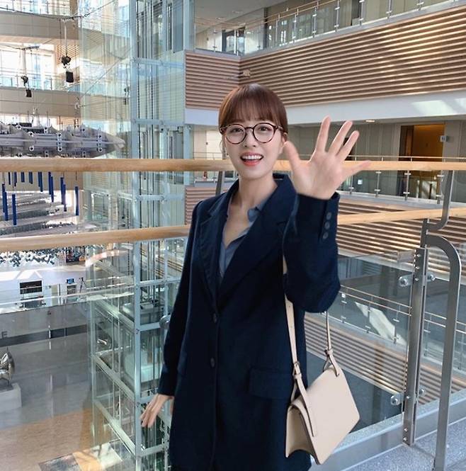 ▲ '노브라 챌린지' 소감을 밝힌 MBC 임현주 아나운서. 출처| 임현주 인스타그램