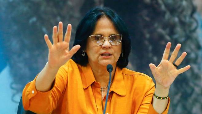 "오직 쾌락만을 위한 성관계를 부추기는 강력한 움직임이 있다"