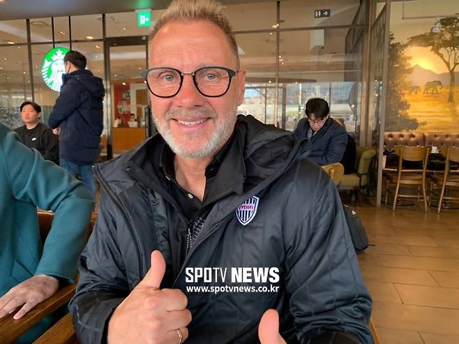 ▲ 스포티비뉴스와 단독 인터뷰를 가진 토르스텐 핑크 감독 ⓒ한준 기자