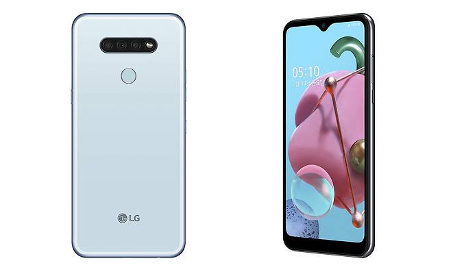 LG Q51 스마트폰.