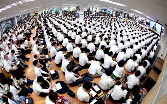 신천지교회 예배 모습. 신천지 예수교 제공 신천지교회 예배 모습. 신천지 예수교 제공