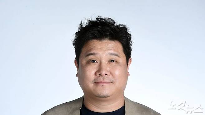 SBS 금토드라마 '스토브리그'에서 장우석 역을 연기한 배우 김기무가 지난달 27일 오후 서울 양천구 목동 CBS노컷뉴스 사옥에서 인터뷰 전 포즈를 취하고 있다. (사진=황진환 기자)