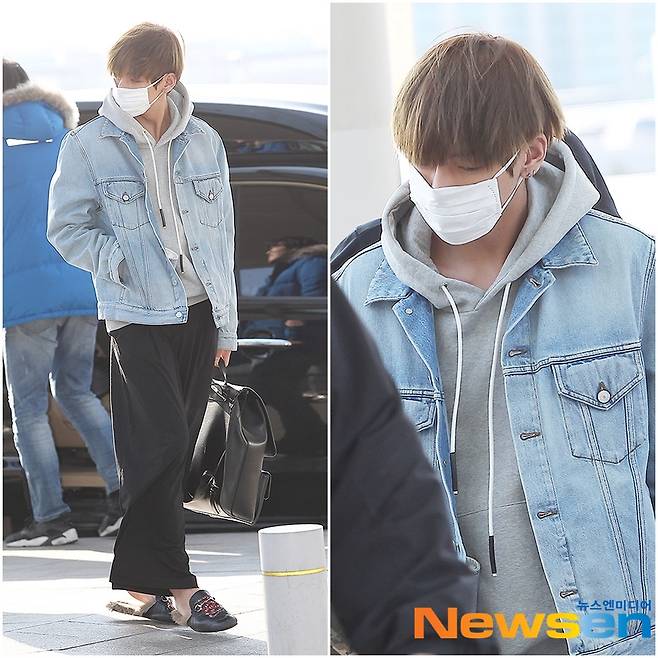 2017년 3월 9일 인천공항 출국, 이번엔 청재킷과 후드의 조합으로 선보인 패션.