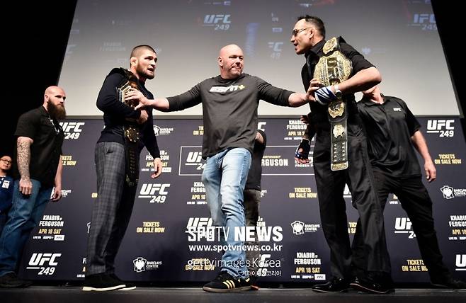 ▲ 하빕 누르마고메도프와 토니 퍼거슨의 UFC 라이트급 타이틀전은 예정대로 펼쳐질까?