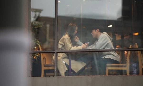 ▲ '부러우면 지는거다'에 출연하는 원더걸스 혜림, 태권도 선수 신민철 커플. 제공| MBC