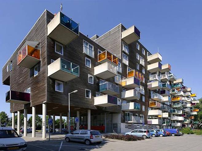 건축물의 다양성은 삶의 다양성을 반영했을 때 가능해진다. (WOZOCO, 네덜란드 집합주택, MVRDV 설계/ 사진은 MVRDV 홈페이지)