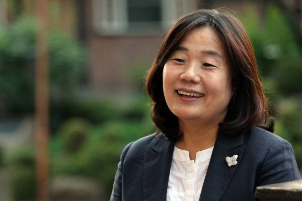 더불어시민당 윤미향 후보