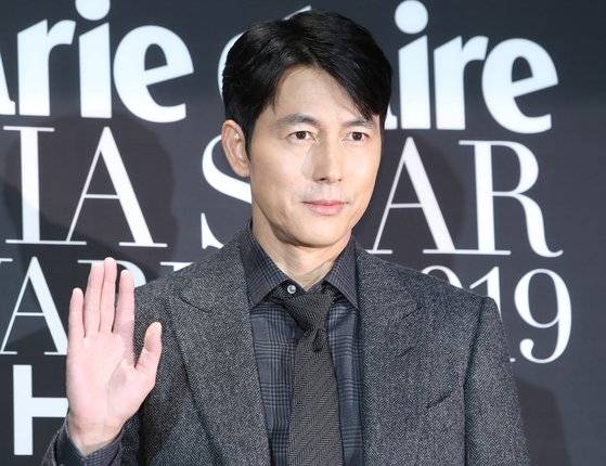 배우 정우성이 제작, 출연하는 SF 영화 '고요의 바다'를 최근 넷플릭스 오리지널로 공개한다고 알려졌다. [뉴스1]