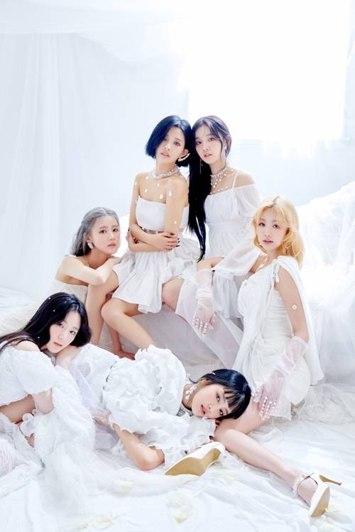 (여자)아이들이 손세정제를 기부했다. 사진=큐브엔터테인먼트