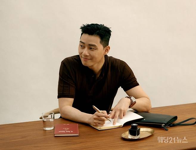 사진 : 몽블랑, 박서준과 함께한 '박서준 클라쓰' 화보