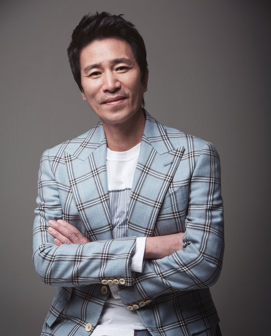 신정근