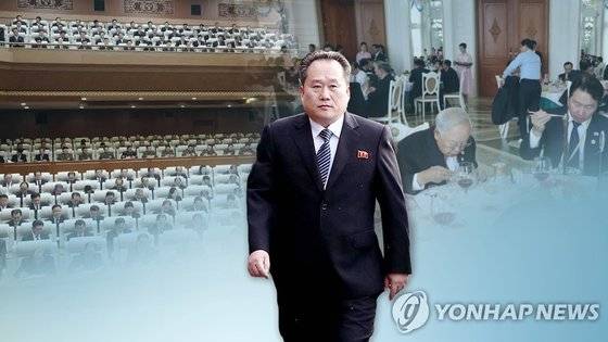 김영철 북한 노동당 부위원장의 오른팔로 알려진 이선권이 지난 1월 말 북한 외무상이 됐다. 북한은 이번 김정은 위원장 건강 이상설을 계기로 외무성 내 스파이 색출에 나선 것으로 알려졌다. [연합뉴스]