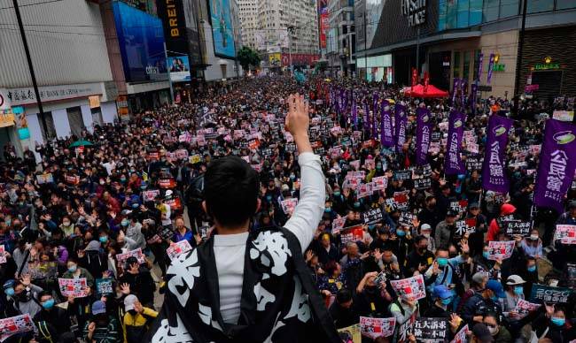 1월 1일 홍콩 시내에서 대규모 민주화 요구 시위가 벌어졌다. [뉴시스]