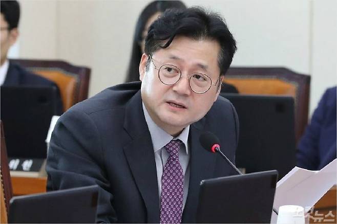 더불어민주당 홍익표 의원