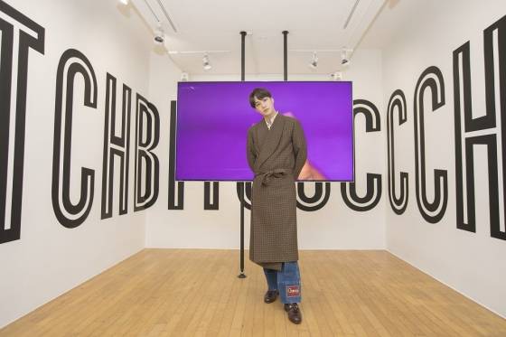 엑소 카이X아이유, 전시회 나들이 근황..패셔너블 그 자체