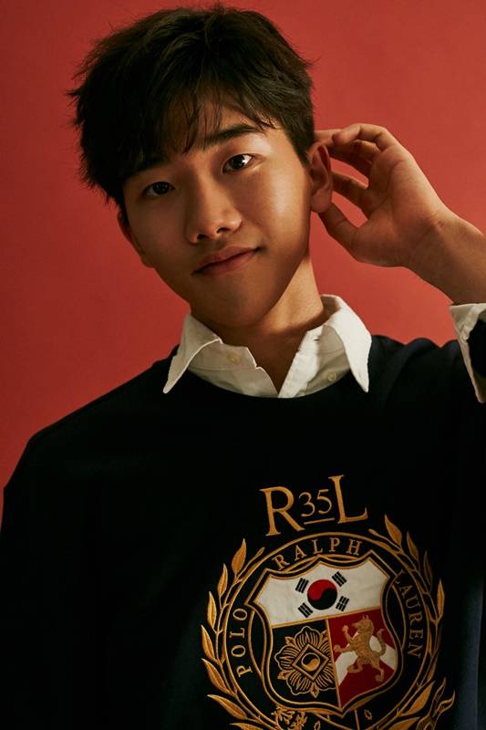 ‘아무도 모른다’에서 비밀을 품은 소년 고은호 역을 연기한 배우 안지호. 사진제공|마리끌레르