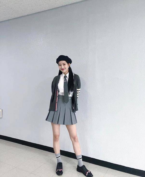 이나은이 아름다운 미모를 뽐냈다. 이나은 SNS 제공