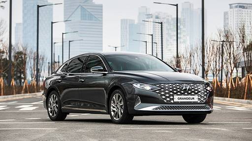 현대자동차의 ‘더뉴 그랜저&nbsp;IG’의&nbsp;페이스리프트 모델. 현대차 제공