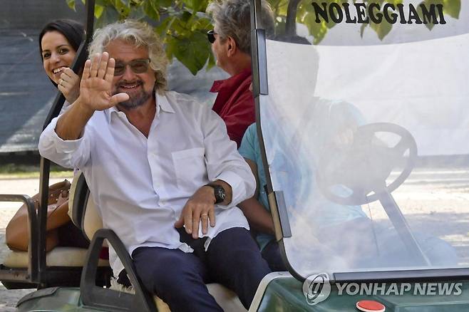 2009년 오성운동을 공동 창당한 이탈리아 코미디언 베페 그릴로. [EPA=연합뉴스 자료사진]