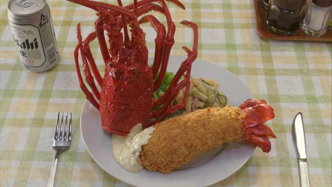 영화 ‘남극의 쉐프’에는 냉동 및 건조식품, 통조림만으로 무엇이든 척척 만들어내는 요리사가 등장한다.