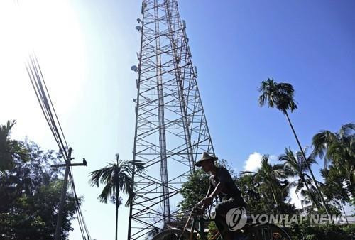 미얀마 라카인주에 설치된 이동통신 철탑 [EPA=연합뉴스]