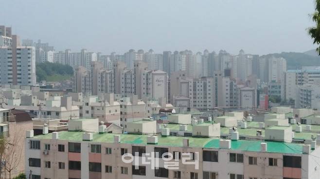 6·17 대책으로 투기과열지구로 지정된 인천 서구 검단동 일대(사진=김용운 기자)