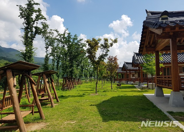 [창원=뉴시스] 경남 함양군 농월정오토캠핑장.(사진=경남도 제공)