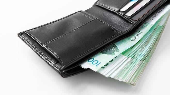 어제도, 오늘도, 내일도 세금 고민은 계속된다.