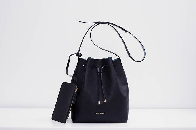 헤리언 한지가방/사진제공=(주)해리텍스타일