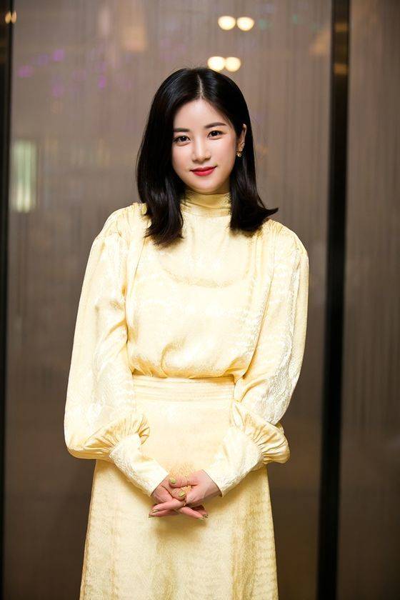 박초롱이 베테랑 걸그룹 멤버가 아닌, 신예 배우로서의 평가에 대한 부담과 각오를 밝혔다. 제공|스톰픽쳐스코리아