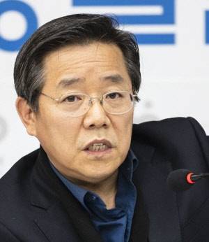 김헌동(사진) 경제정의실천시민연합 부동산건설개혁본부장.<연합뉴스>
