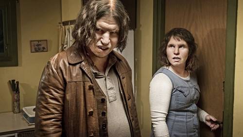 티나는 자신과 비슷하게 생긴 남자 보레를 만나면서 자신이 인간과는 다른 '트롤'이라는 사실을 알게 된다. [조이앤시네마 제공]