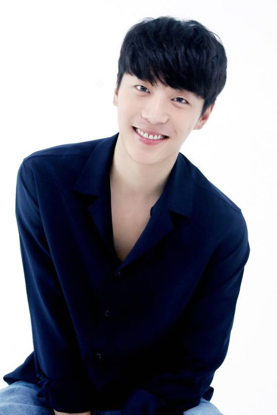 신현수