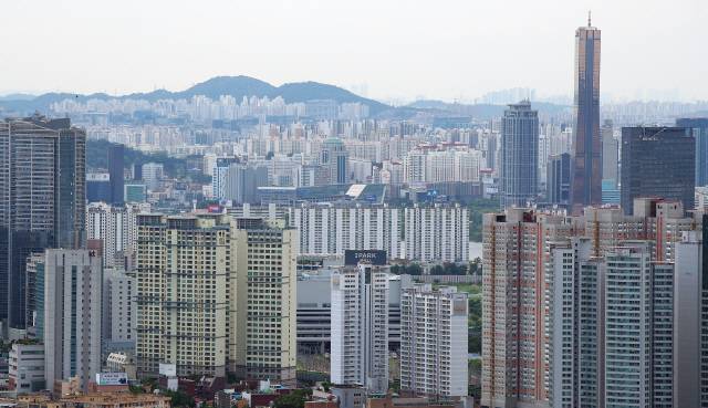 서울 아파트 단지 전경./연합뉴스