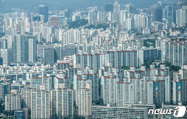 서울 시내 아파트 전경.© News1 안은나 기자