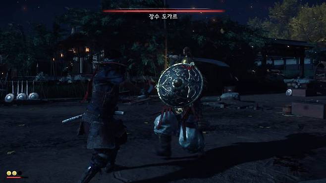 지휘관 치르는 첫 보스전