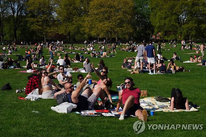 ���� ����ư ��Ʈ����ũ(���� 5�� 2��) [AFP=���մ���]