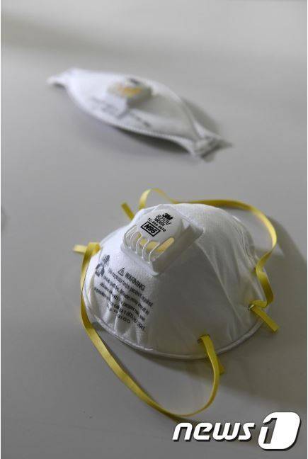 안면부 여과식 마스크. © 로이터=뉴스1