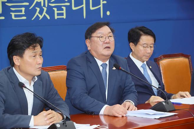 김태년 더불어민주당 원내대표가 23일 국회에서 열린 정책조정회의에서 발언하고 있다. [연합]