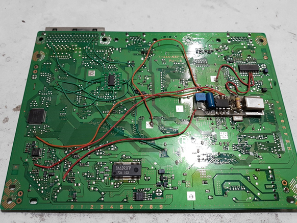 (당시 플레이스테이션1은 개조를 통해 복사CD를 돌릴 수 있었고 엄청나게 유통이 되었다..)