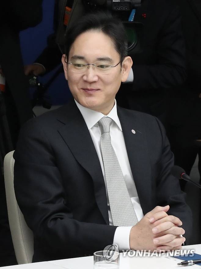 경제계 간담회 참석한 이재용 삼성전자 부회장 [연합뉴스 자료사진]