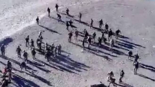 지난 6월 15일, 중국군과 인도군의 충돌 장면