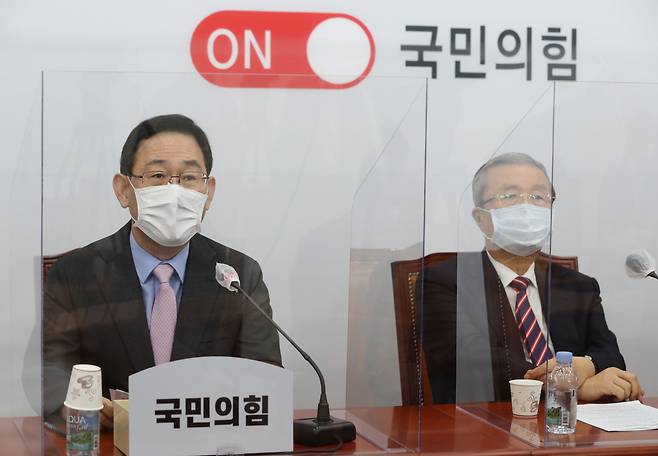 주호영 국민의힘 원내대표가 17일 오전 서울 여의도 국회에서 열린 비상대책위원회의에 참석, 발언하고 있다. [연합]