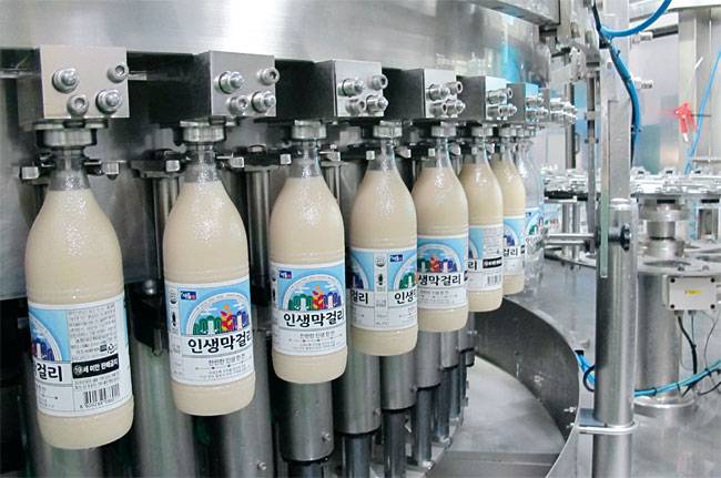 젊은층을 겨냥해 만든 인생막걸리가 생산되고 있다. 사진 서울탁주