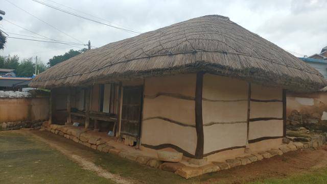 전북 정읍 외곽에 있는 전봉준 고택. 전봉준은 고창 출신이지만 이곳에서 살며 아이들을 가르쳤다. 손호철 교수 제공