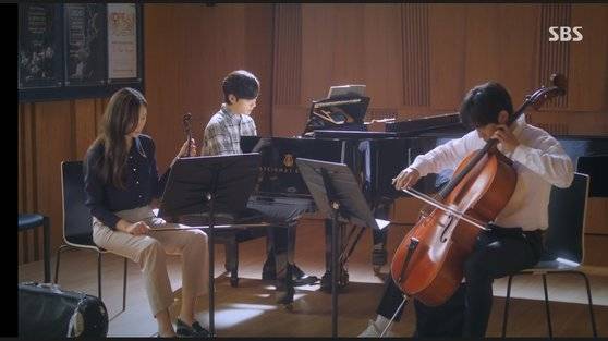 SBS 월화 드라마 '브람스를 좋아하세요?'의 한 장면. [사진 SBS]