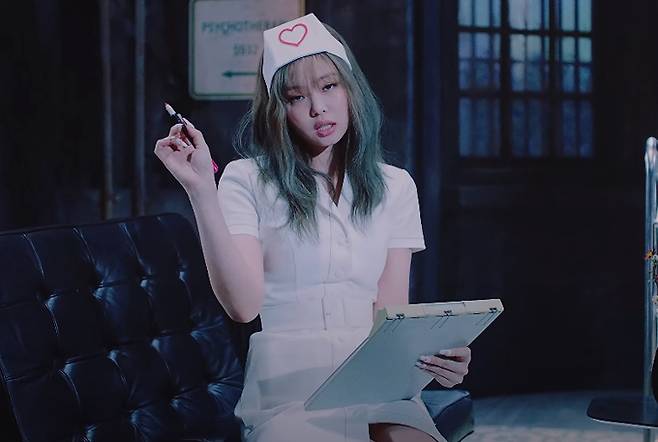 /사진=그룹 블랙핑크 신곡 'Lovesick Girls' 뮤직비디오 캡처