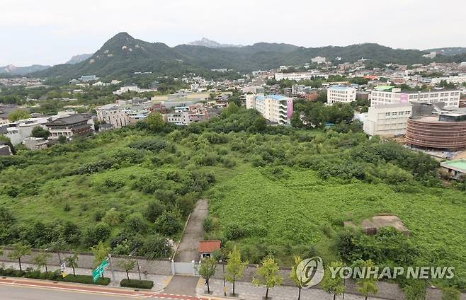9월 1일 오후 송현동 부지의 모습. [연합뉴스 자료사진]