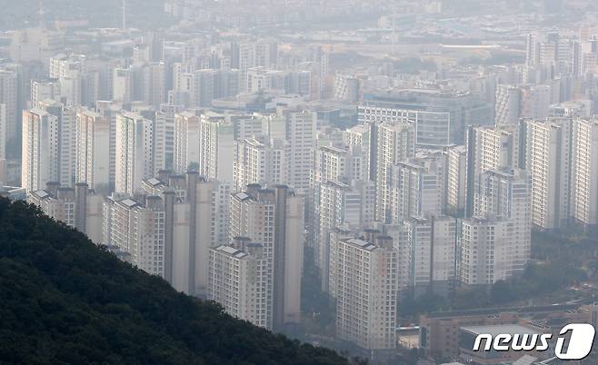 서울 시내 아파트 단지 모습.© News1 이동해 기자